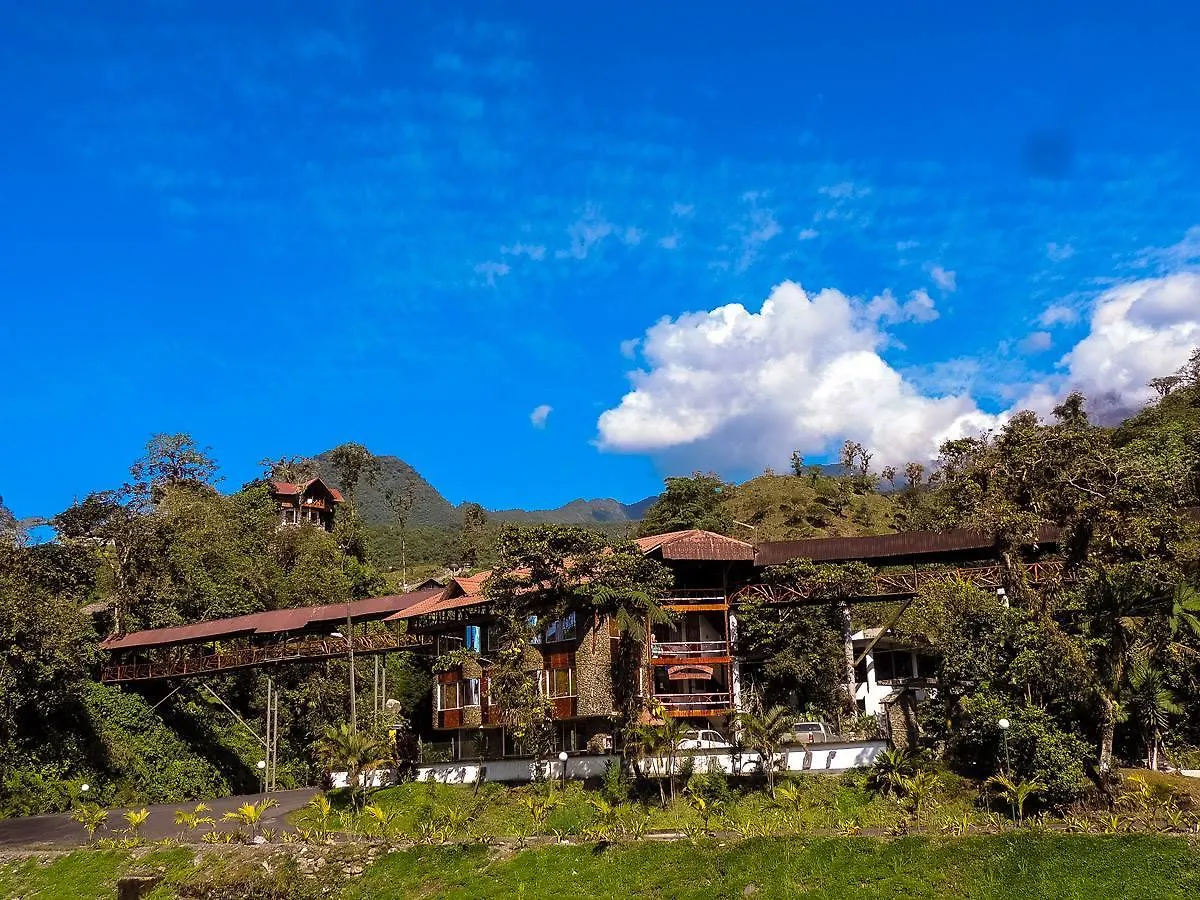 Hosteria El Reventador Quito Ecuador